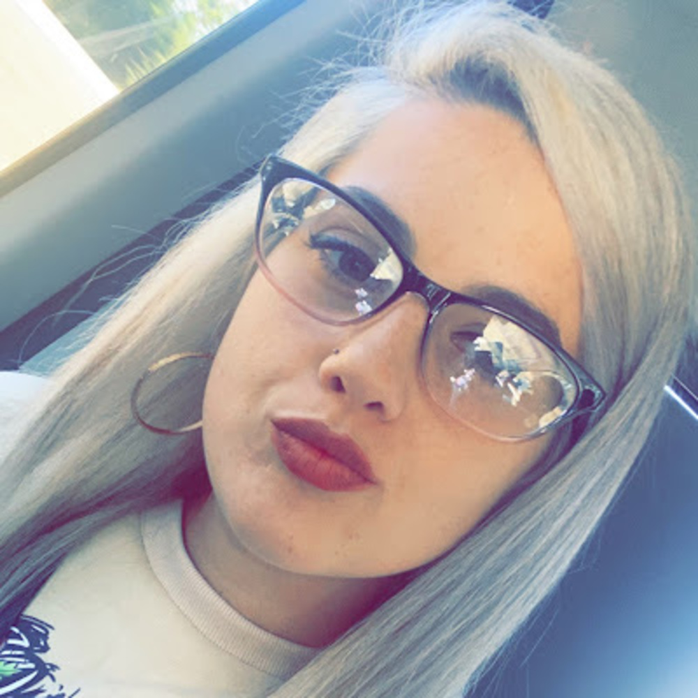 Meet your Posher, Carley